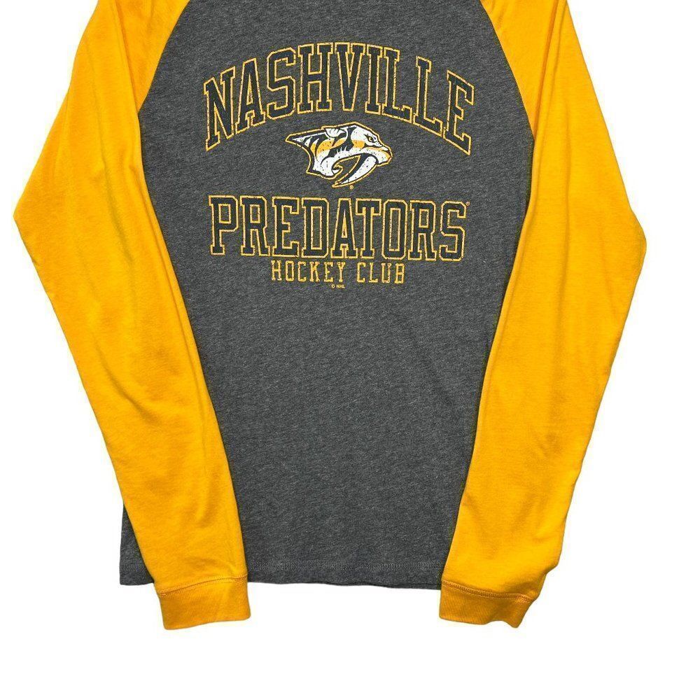 NHL Women's Nashville Predators Hockey Club Long‎ Sleeve Shirt - Picture 4 of 10